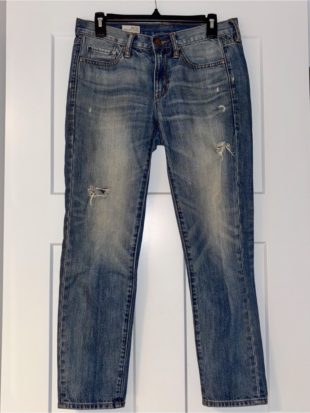Gap 1969 Sexy Boyfriend Distressed Jeans Medium Wash | Women’s 26/2R